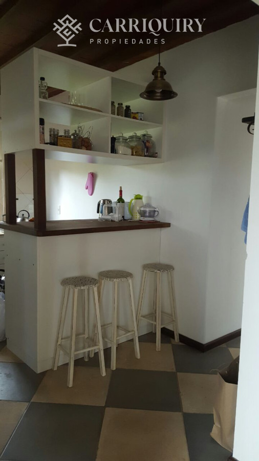 Casa ID.8226/Casa-a-pasas-de-la-playa-de-2-dormitorios.-Alquiler-temporario - Casa de 3 dormitorios en alquiler en La Barra