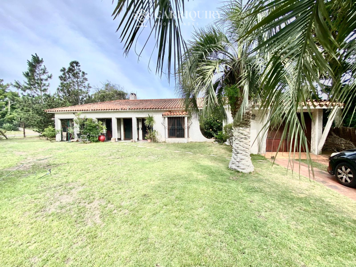 Casa ID.8427/CASA,-3-DORMITORIOS,-2-BAÑOS,-RINCON-DEL-INDIO,-BRAVA,-ALQUILER-VERANO - Alquiler temporario casa en mansa con piscina climatizada
