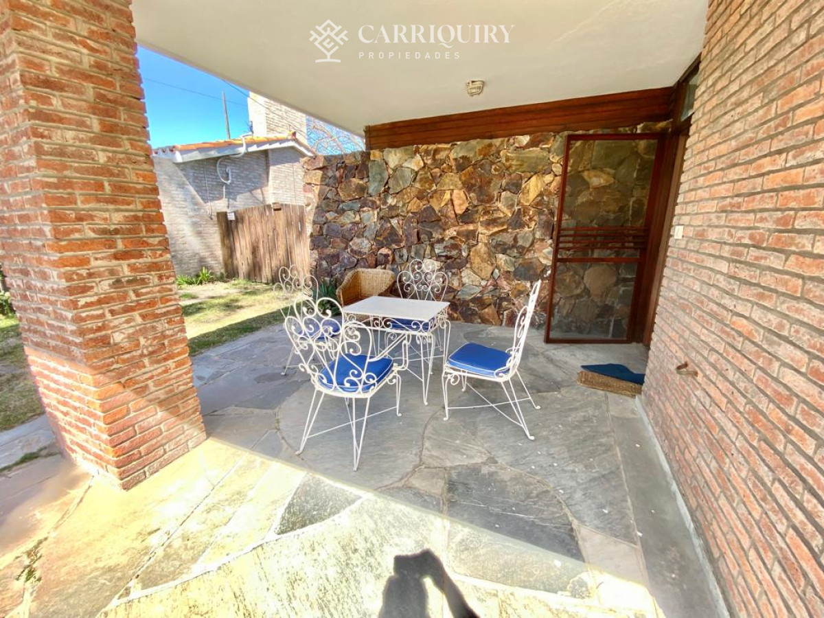 Casa ID.7195/HERMOSA-CASA-A-ESTRENAR-EN-UN-ENTORNO-UNICO-DE-NATURALEZA-FRENTE-AL-ARROYO-EL-POTRERO - Muy buena casa de 3 dormitorios en alquiler temporario en zona San Rafael
