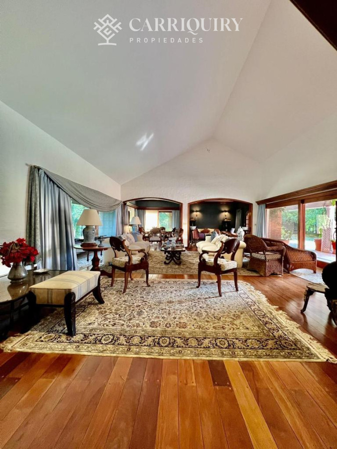 Beverly Hills - GoPunta - Portal Inmobiliario de Punta del Este - Maldonado