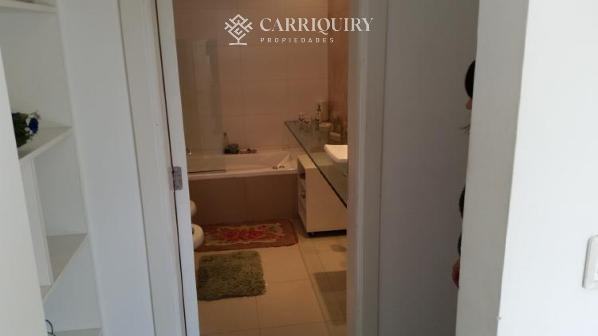 Casa ID.8330/Alquiler-de-temporada-en-hermosa-casa-con-piscina - INCREIBE UBICACION A METROS DE PLAYA MANSA CASA EN VENTA DE 6 DORMITORIOS 