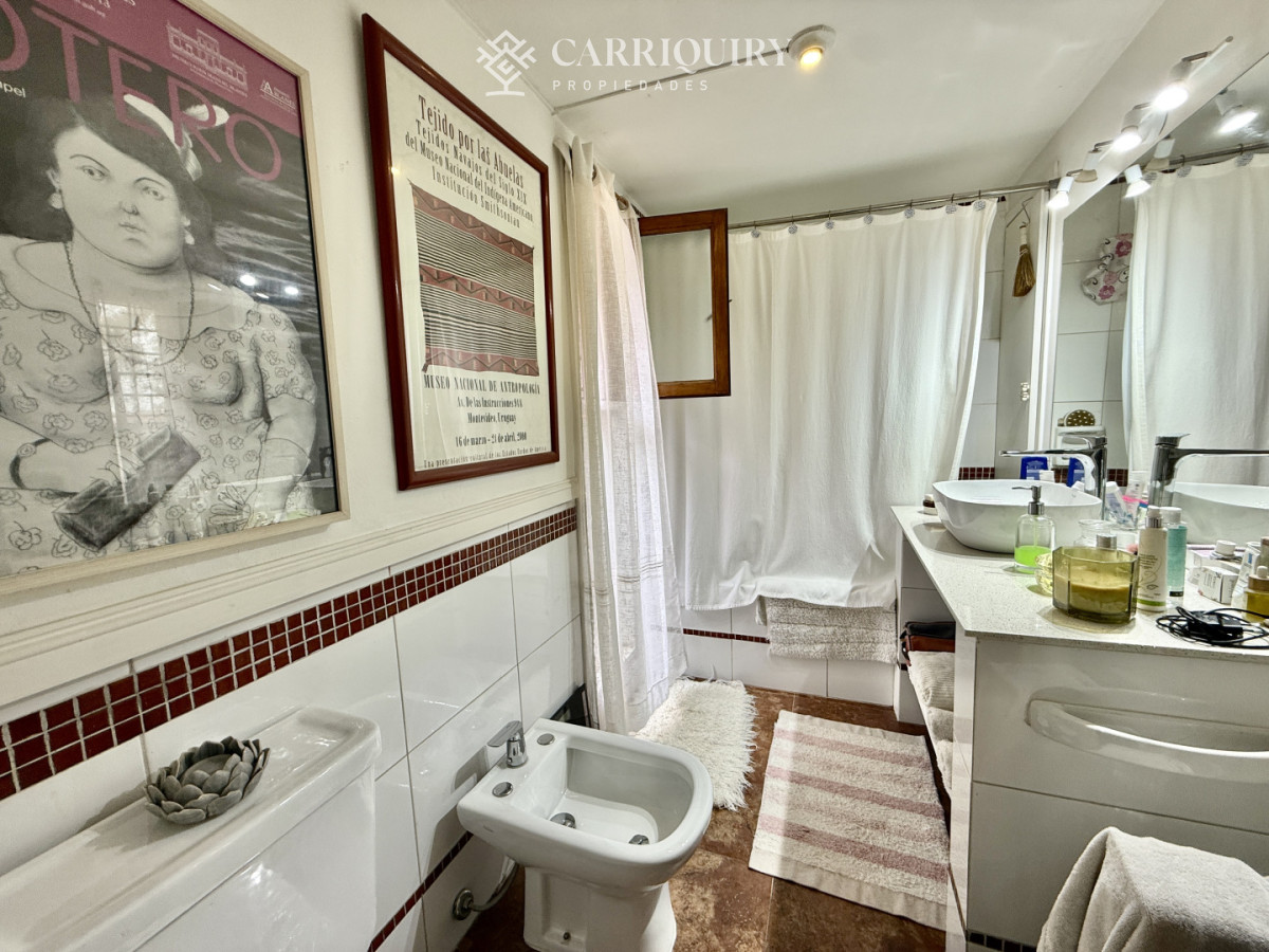 Casa ID.343/Casa-en-Alquiler-de-6-dormitorios-en-Montoya--La-Barra - OPORTUNIDAD CASA EN VENTA EN PLAYA MANSA 3 DORMITORIOS 