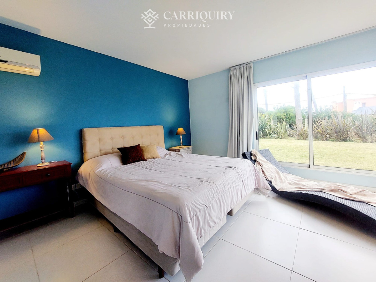 Casa ID.124/Casa-en-alquiler-4-dormitorios-con-piscina-en-Montoya - Casa en venta  Montoya 6 dormitorios