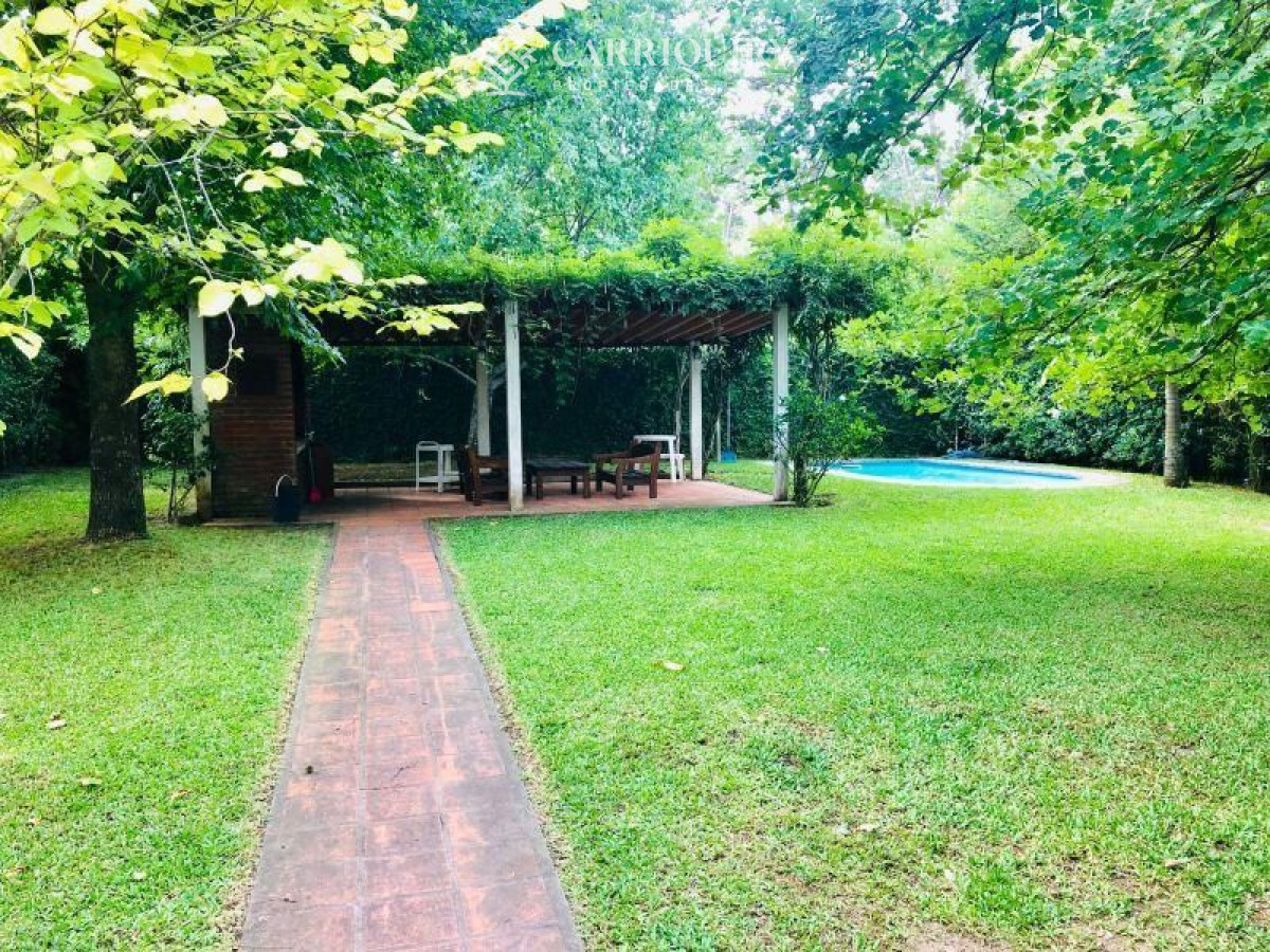 Casa ID.1657/Alquiler-temporario-Casa-8-DORMITORIOS-en-Pinares,-Punta-del-Este. - Casa en alquiler temporario Pinares 3 dormitorios