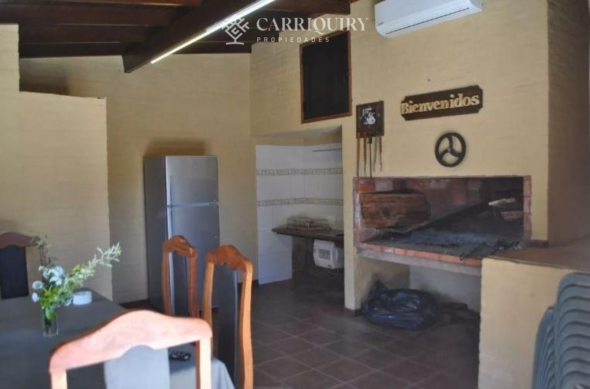 Casa ID.1875/Casa-en-alquiler-temporario-San-Rafael-4-dormitorios - Casa en alquiler temporario Pinares 3 dormitorios