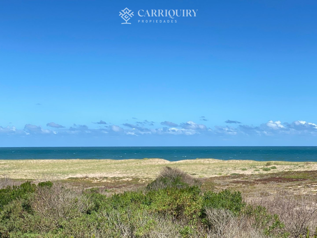 Casa ID.3394/Casa-en-venta-Pinar-Del-Faro-5-dormitorios - Venta Casa 4 dormitorios en Santa Monica, Maldonado