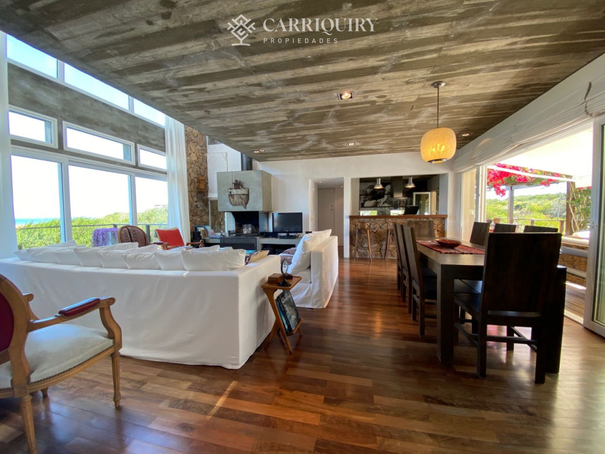 Casa ID.3394/Casa-en-venta-Pinar-Del-Faro-5-dormitorios - Venta Casa 4 dormitorios en Santa Monica, Maldonado