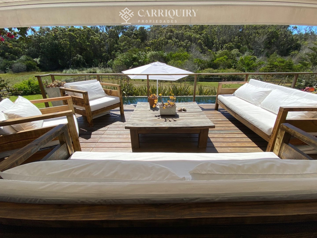 Casa ID.3394/Casa-en-venta-Pinar-Del-Faro-5-dormitorios - Venta Casa 4 dormitorios en Santa Monica, Maldonado