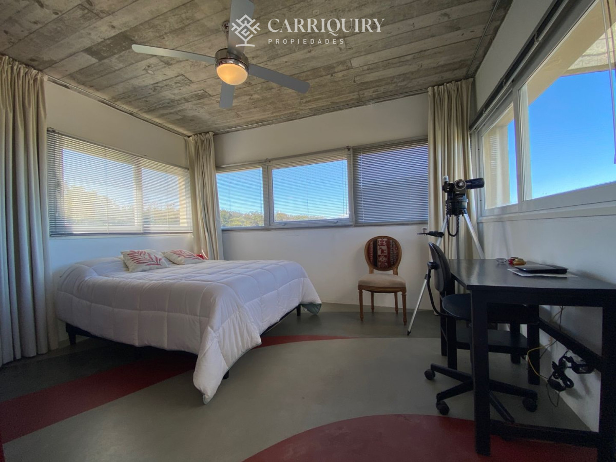 Casa ID.3394/Casa-en-venta-Pinar-Del-Faro-5-dormitorios - Venta Casa 4 dormitorios en Santa Monica, Maldonado