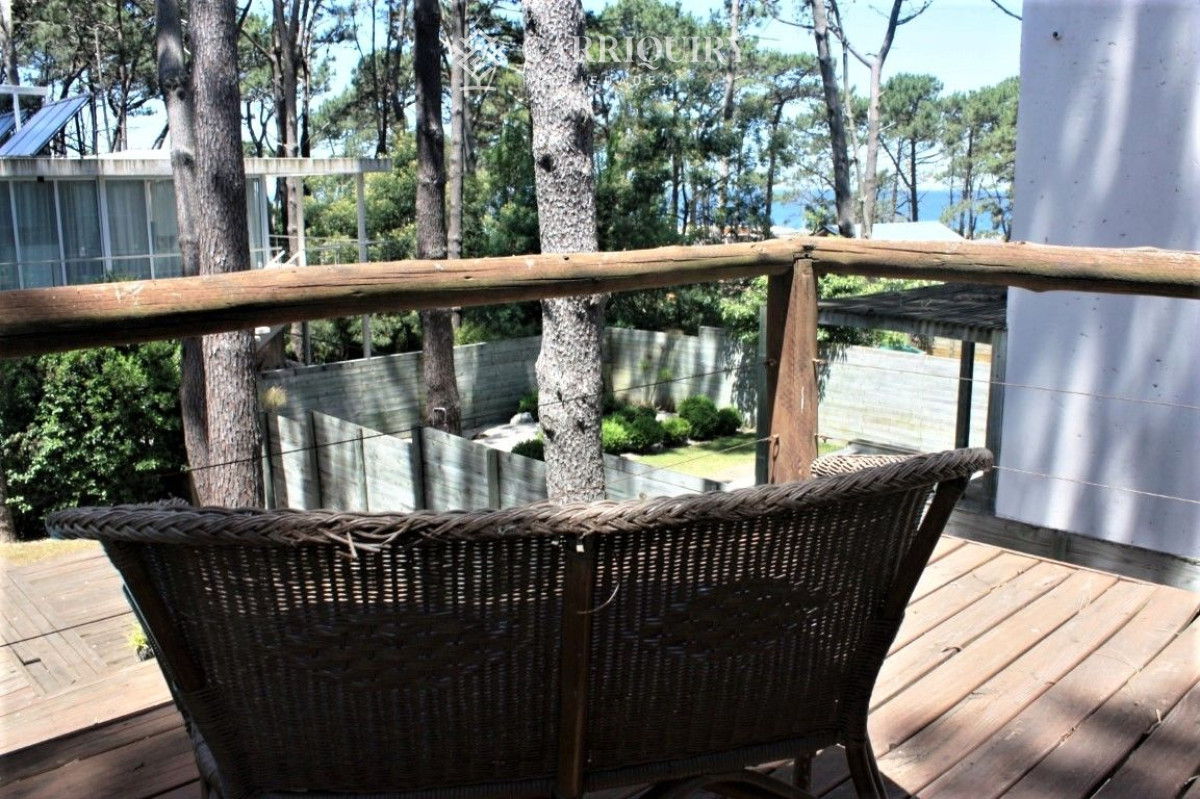 Casa ID.4278/Casa-en-venta-La-Barra-6-dormitorios - Alquiler temporario de Casa 3 DORMITORIOS en La Barra, Punta del Este.