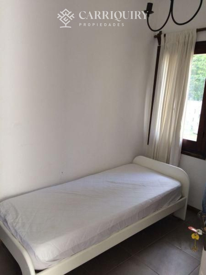 Casa ID.888/Casas-en-Alquiler--Carriquiry--Propiedades - Casa en alquiler temporario Playa Mansa 3 dormitorios