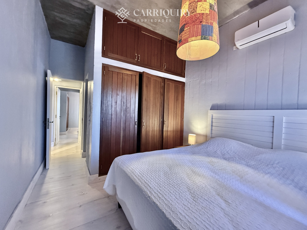 Casa ID.8024/Casa-a-la-venta-en-Santa-Monica,-3-dormitorios-en-suite - Alquiler temporada, 4 dormitorios, El Chorro - Manantiales 