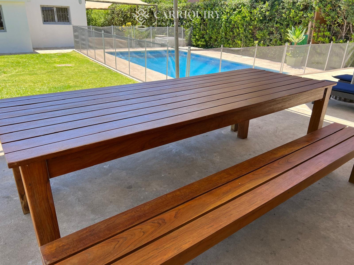 Casa ID.8198 - Casa en Alquiler en Jardines de Córdoba. 6 dormitorios y piscina climatizada