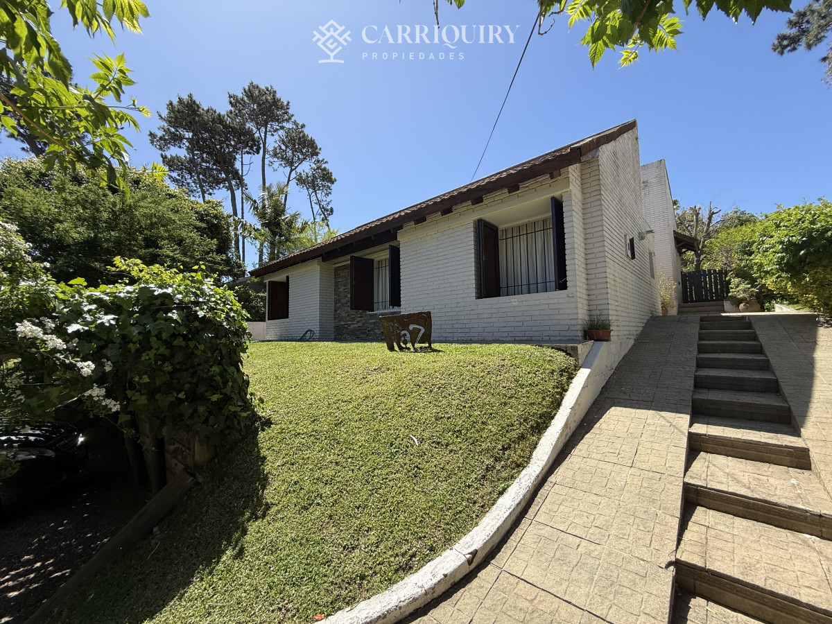 Casa ID.394/Casa-en-alquiler-temporario-Rincón-Del-Indio-5-dormitorios - Casa en alquiler temporario San Rafael 4 dormitorios