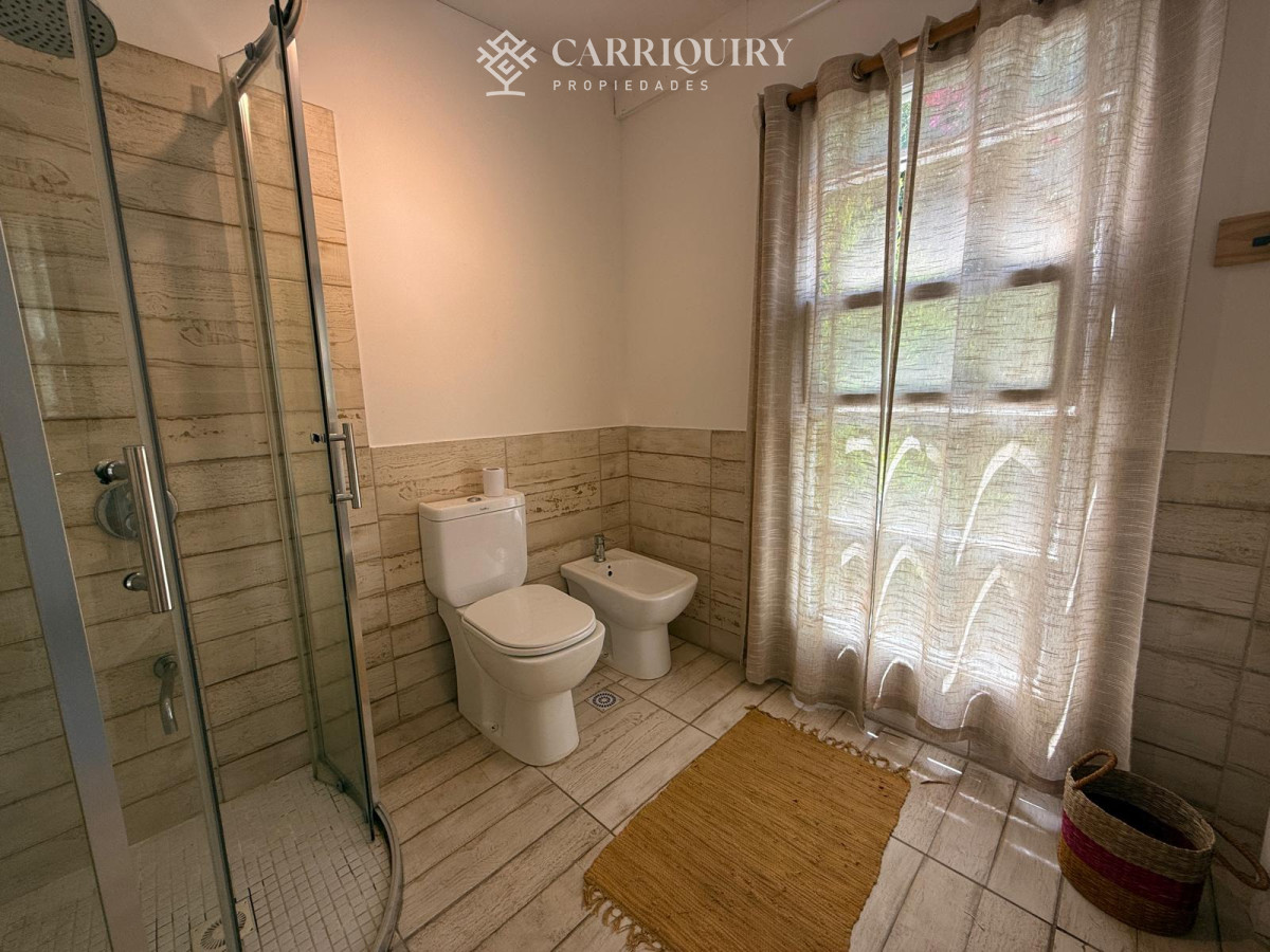 Casa ID.8590 - Alquiler temporario y anual de excelente casa de 3 dormitorios en La Barra