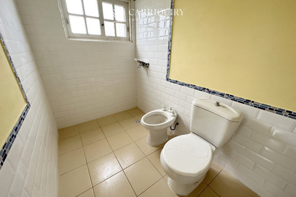 Casa ID.8425/Alquiler-Casa-3-dormitorios-mas-dependencia-San-Rafael-(Punta-del-Este) - Alquiler de temporada en hermosa casa con piscina