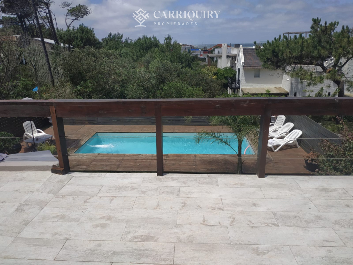 Casa ID.9609/Casa-en-venta-en-Laguna-de-los-Cisnes - CASA EN VENTA LA BARRA 