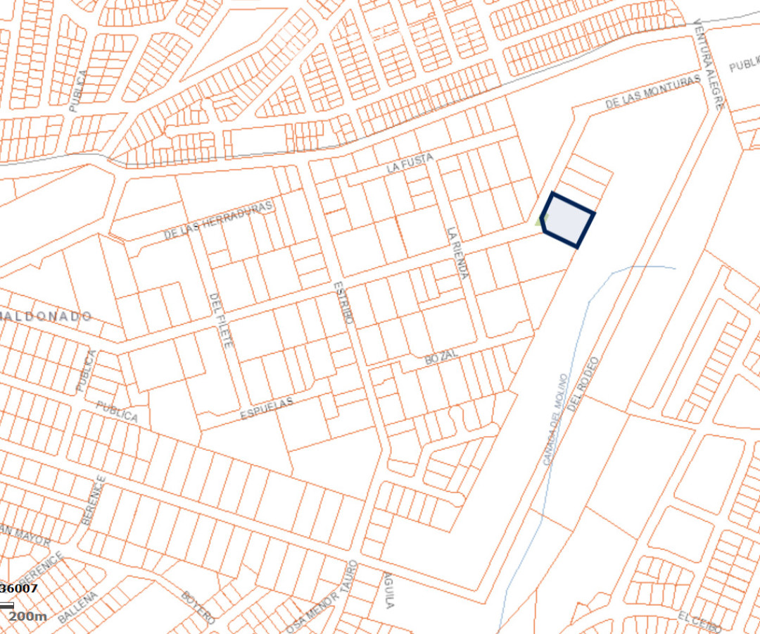 Casa ID.9650 - Terreno de 5.000 m² con Casa + Galpón 2 Plantas | Gran Potencial de Desarrollo Inmobiliario