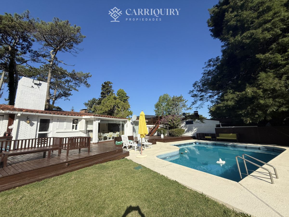 Casa ID.9269/Casa-de-3-Dormitorios-en-Montoya--Punta-del-Este - Oportunidad en venta casa con gran terreno de mas de 1300 m2 a metros del Golf de Punta del Este
