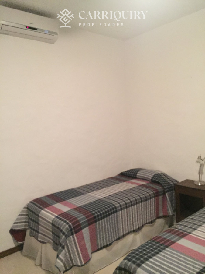 Casa ID.7983/Casa-de-3-dormitorios-en-Montoya-La-Barra - Casa en alquiler de 4 dormitorios en Montoya - La Barra