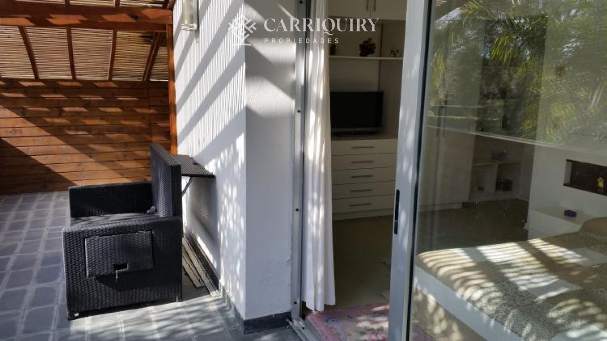 Casa ID.8330/Alquiler-de-temporada-en-hermosa-casa-con-piscina - INCREIBE UBICACION A METROS DE PLAYA MANSA CASA EN VENTA DE 6 DORMITORIOS 