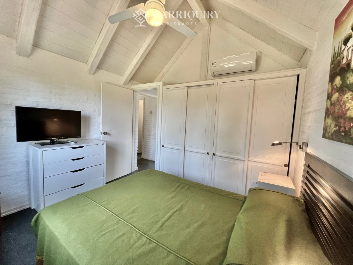 Casa ID.6809 - CASA EN VENTA 2 DORMITORIOS BARRIO PRIVADO PARQUE PINARES PUNTA DEL ESTE
