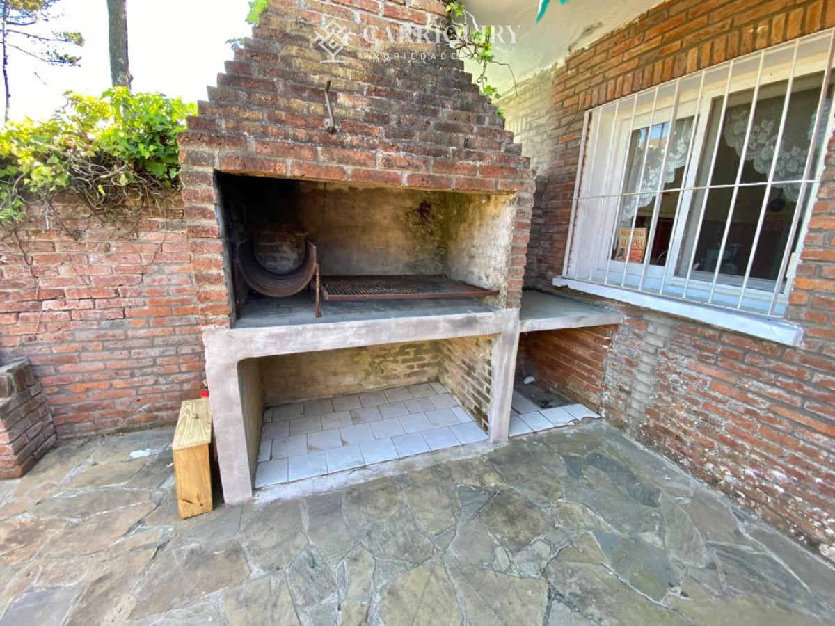 Casa ID.7195/HERMOSA-CASA-A-ESTRENAR-EN-UN-ENTORNO-UNICO-DE-NATURALEZA-FRENTE-AL-ARROYO-EL-POTRERO - Muy buena casa de 3 dormitorios en alquiler temporario en zona San Rafael