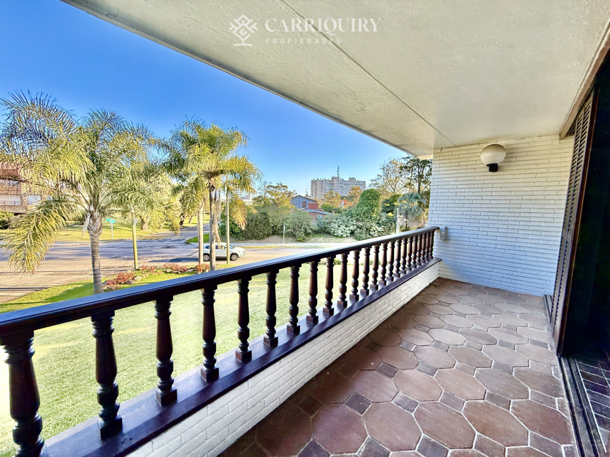 Casa ID.10257 - Casa reciclada a 250 metros de Playa Mansa — Parada 10, Punta del Este