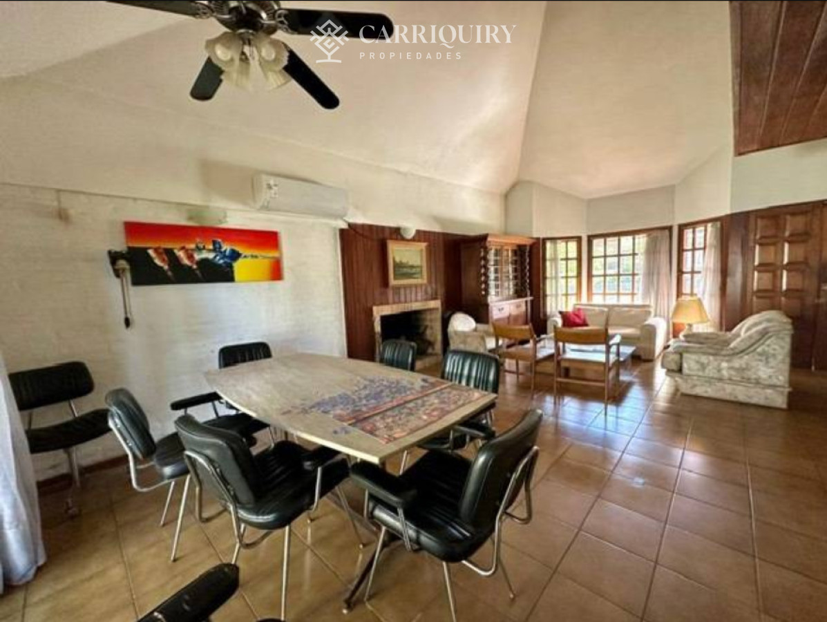 Casa ID.9875 - OPORTUNIDAD CASA EN VENTA 4 DORMITORIOS EN BARRIO CANTEGRIL 