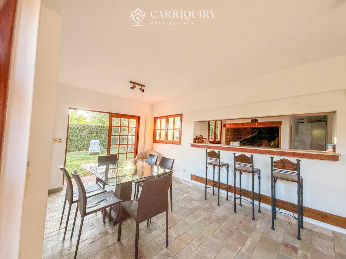 Casa ID.9395/Casa-en-Venta-y-Alquiler-Temporario-en-Parada-25-de-Mansa - Casa a pasas de la playa de 2 dormitorios. Alquiler temporario