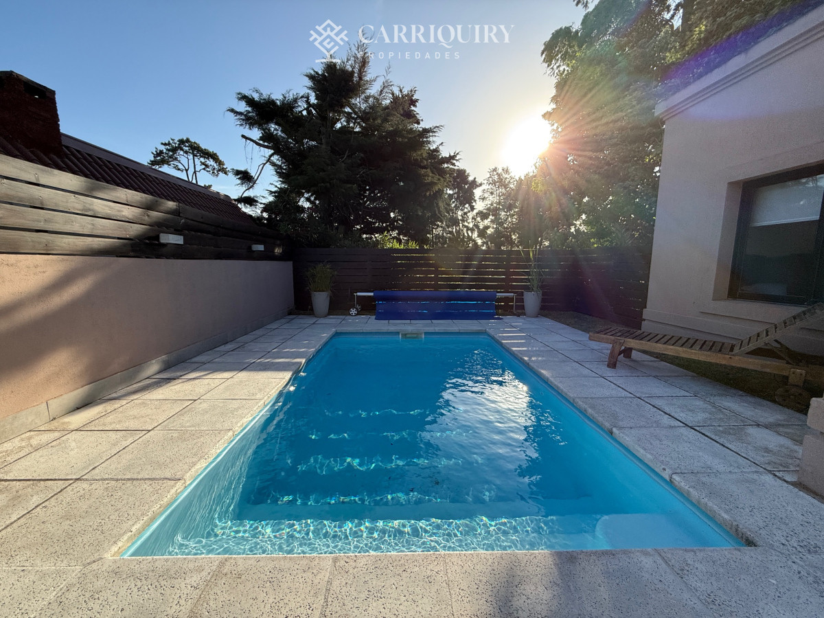 Casa ID.8489/Paradas-Playa-Mansa-Punta-del-este - Alquiler temporario en excelente casa de 2 dormitorios en barrio privado en Pinares