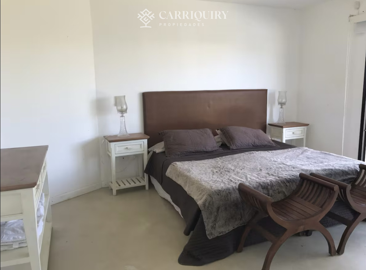 Casa ID.9014 - Casa a la venta en Santa Monica, 3 dormitorios en suite