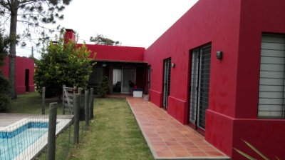 Casa de 3 dormitorios en alquiler en La Barra