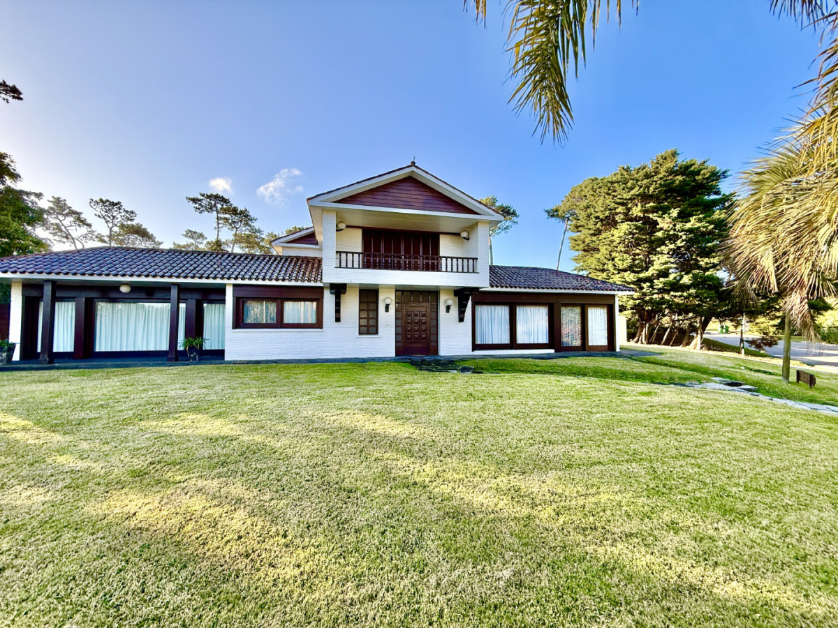Casa reciclada a 250 metros de Playa Mansa — Parada 10, Punta del Este