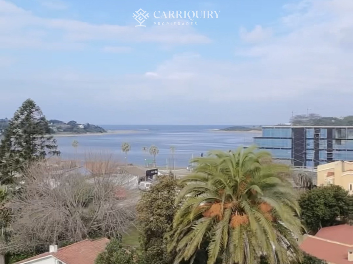 OPORTUNIDAD LOTE ESQUINERO EN EXCELENTE UBICACION DE LA BARRA, EL TESORO A 1 CUADRAS DE RUTA 10 Y A MINUTOS DEL PUNTE DE LA BARRA  -