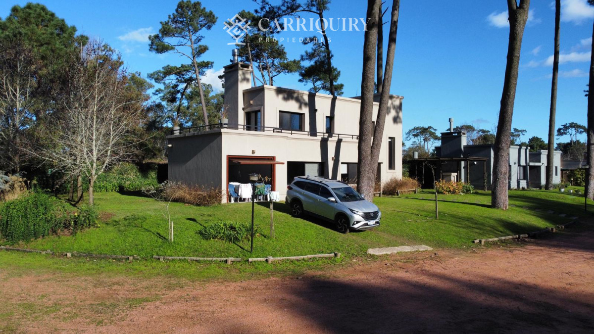 Terreno ID.9226/Terreno-a-la-venta-en-La-Juanita--Jose-Ignacio - LOTE EN VENTA EN BARRIO PRIVADO PLAYA MANSA 850 M2 APTO PARA CONSTRUIR PH O CASA 2 PLANTAS