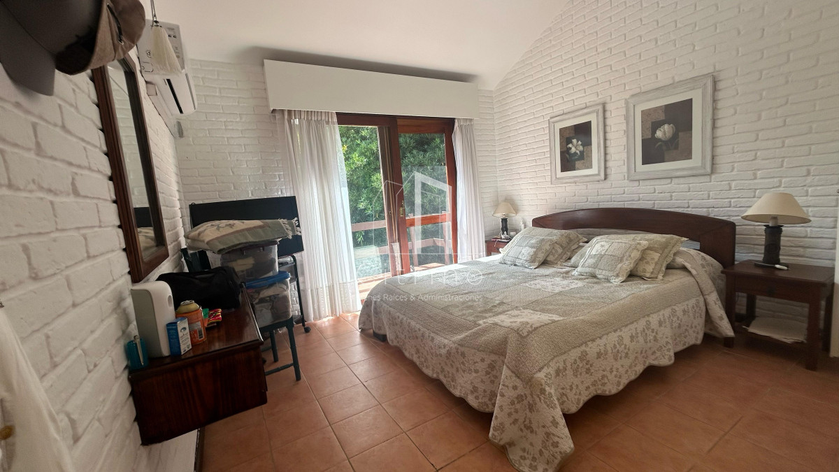 Casa ID.1629 - Hermosa casa a la venta! Barrio Lugano a metros de Punta Shopping
