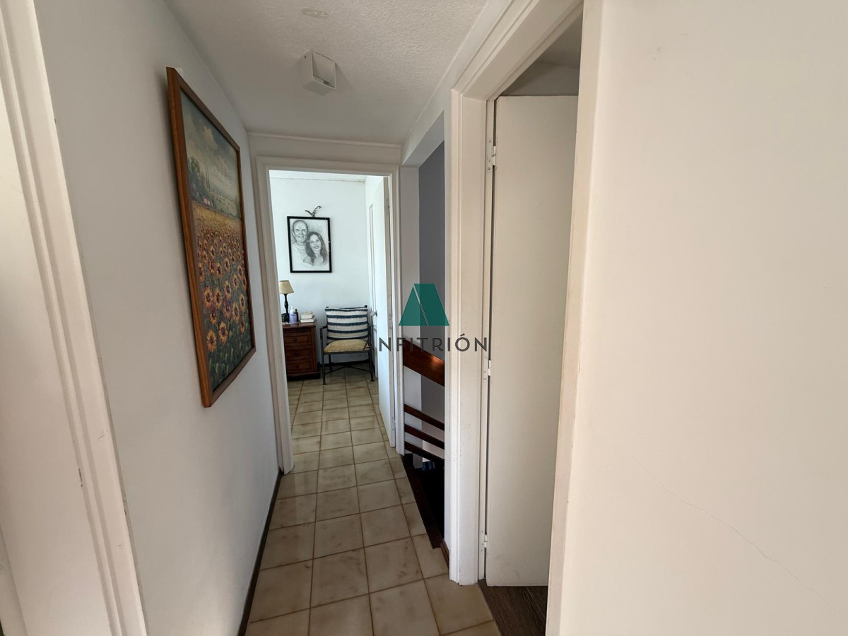 Apartamento ID.72 - VENTA MANSA 3 DORMITORIOS CON TERRAZA