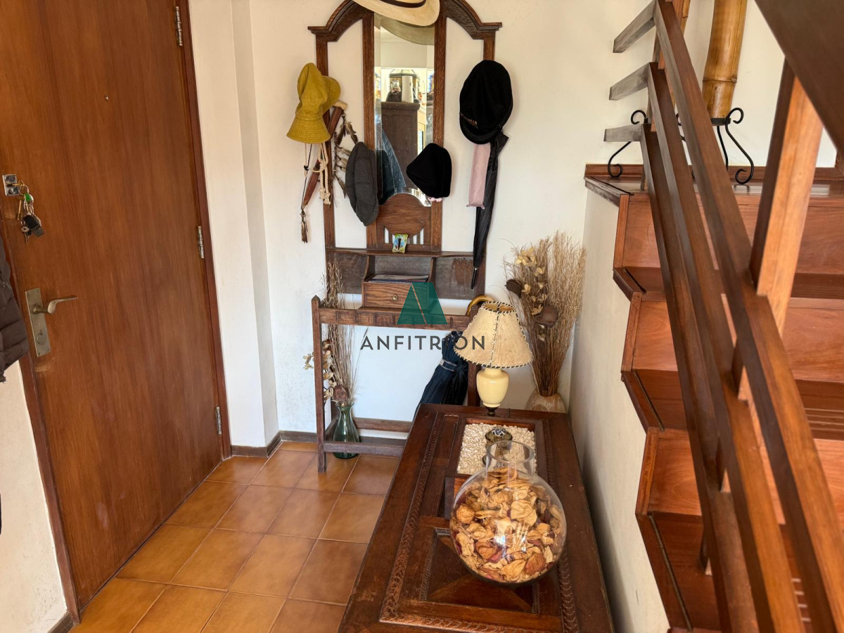 Apartamento ID.72 - VENTA MANSA 3 DORMITORIOS CON TERRAZA