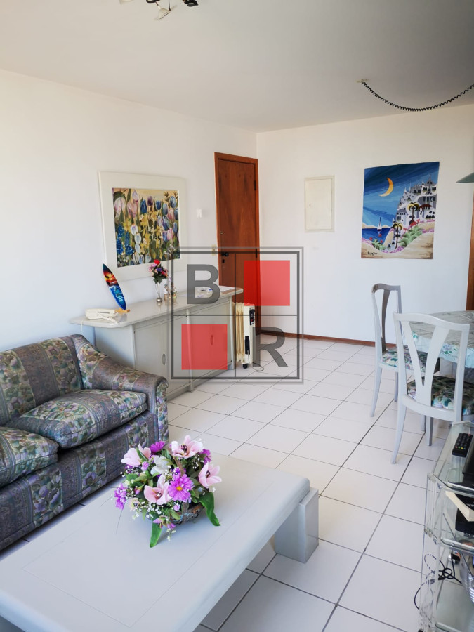 Apartamento ID.581 - Alquiler TEMPORADA, Apato. 2 Dorm, 2 baños .