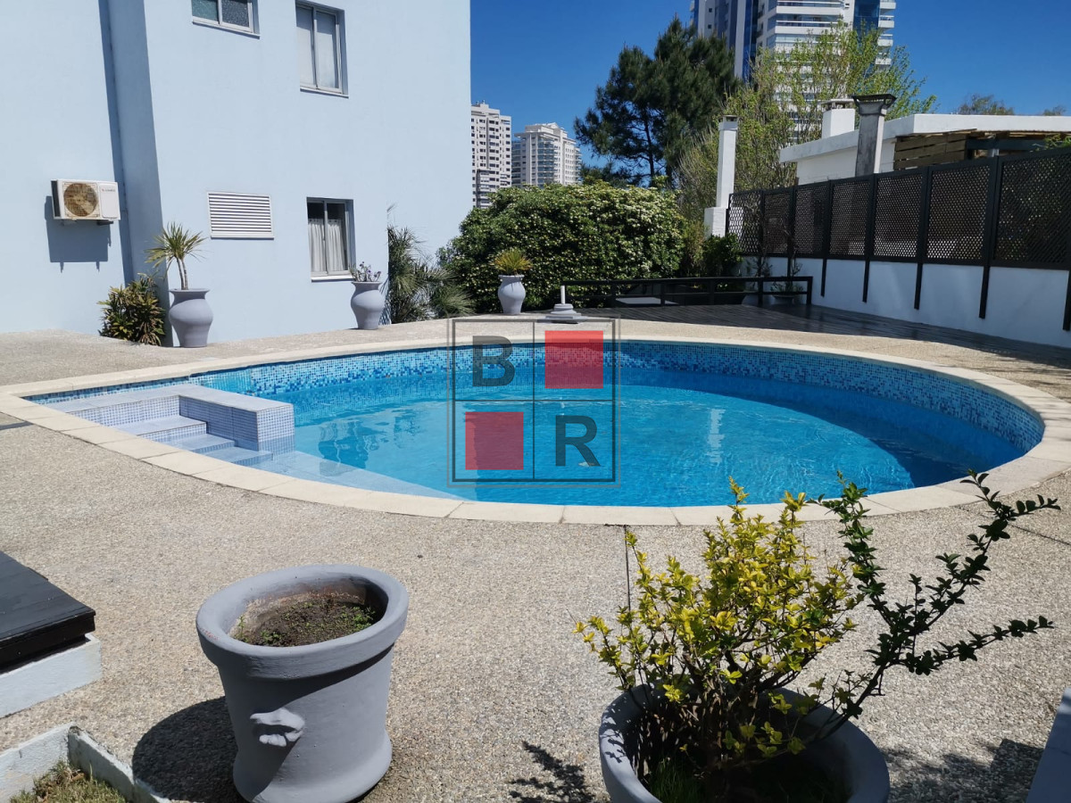 Apartamento ID.581 - Alquiler TEMPORADA, Apato. 2 Dorm, 2 baños .
