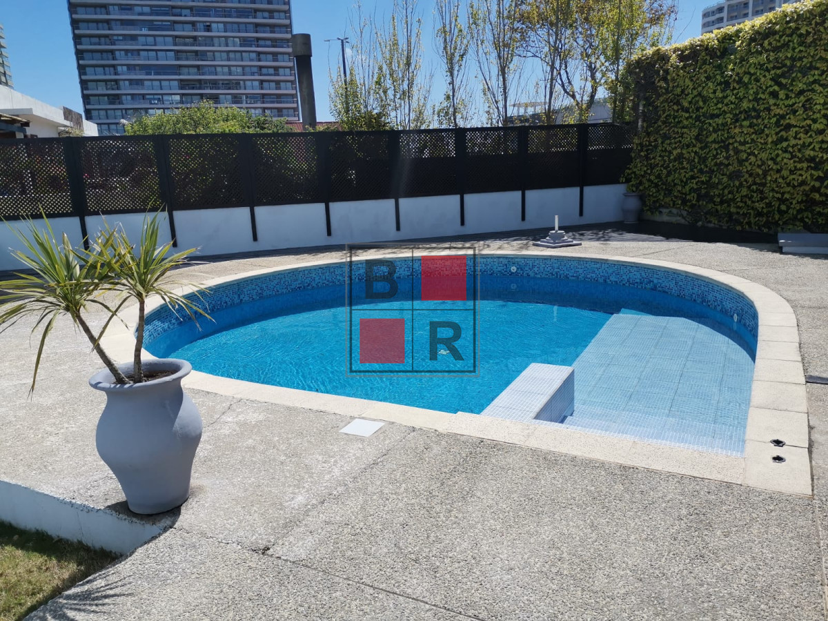 Apartamento ID.581 - Alquiler TEMPORADA, Apato. 2 Dorm, 2 baños .