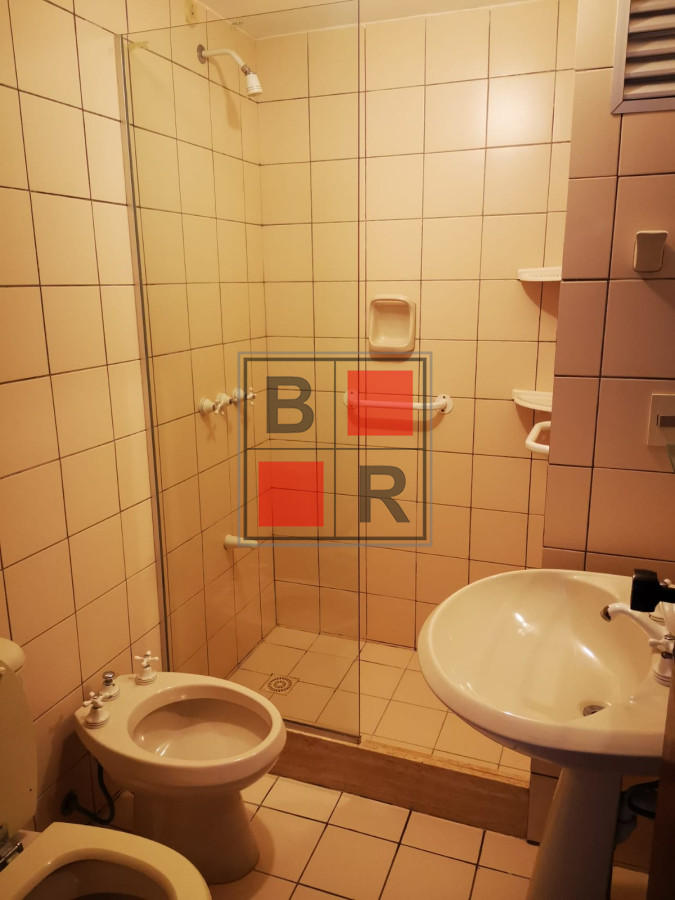 Apartamento ID.581 - Alquiler TEMPORADA, Apato. 2 Dorm, 2 baños .