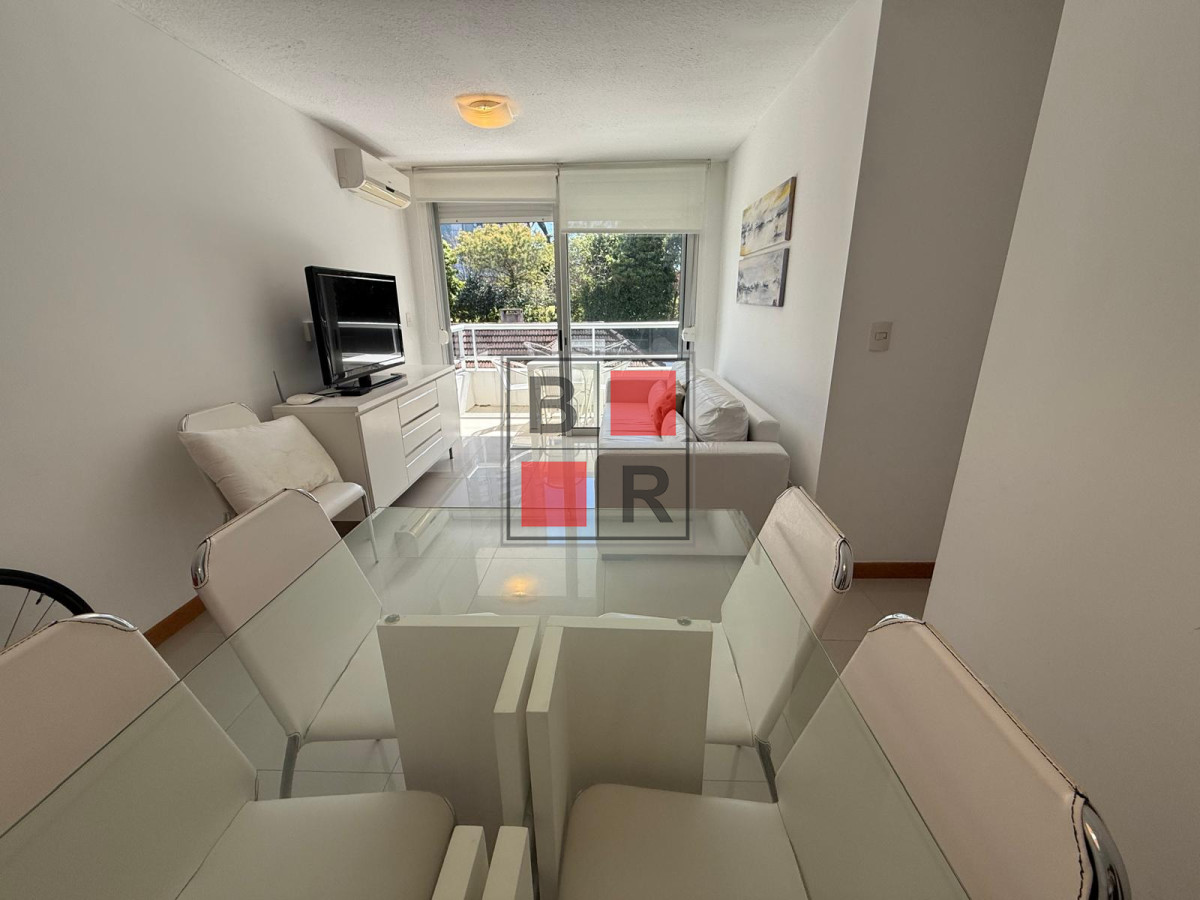 Apartamento ID.1356 - VENTA APARTAMENTO 2 DORMITORIOS 2 BAÑOS