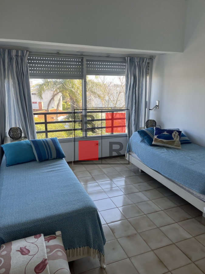 Apartamento ID.217 - VENTA y ALQUILER INVERNAL, Zona Mansa, 2 dormitorios