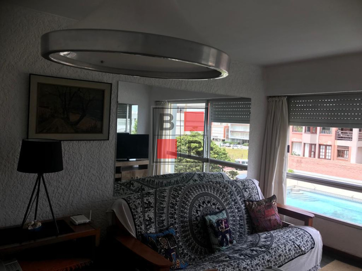 Apartamento ID.745 - VENTA APARTAMENTO, Zona Península, 1 dormitorio