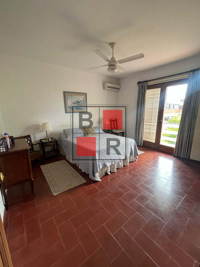 Apartamento ID.1087 - APARTAMENTO TEMPORADA 3 DORM PENINSULA