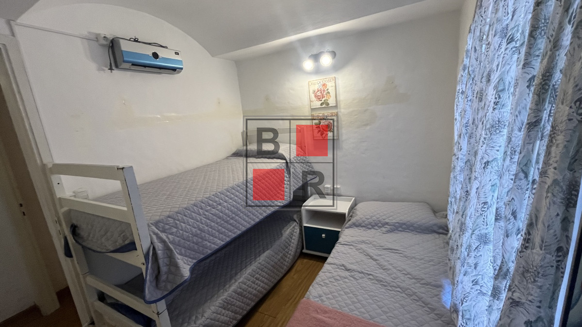Apartamento ID.1010 - VENTA y ALQUILER INVERNAL, Mansa frente a ENJOY , 5 dormitorios