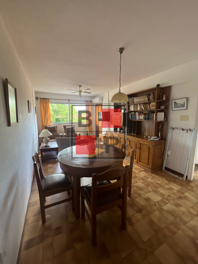 Apartamento ID.42 - ALQUILER TEMPORADA PARADA 9 MANSA 2 dormitorios 2 baños 