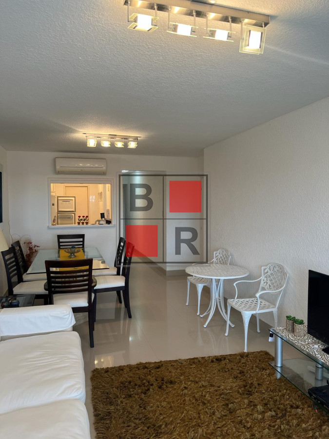 Apartamento ID.203 - VENTA hermoso apartamento con vista a MANSA, 3 dormitorios